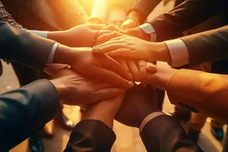 替补席上的十分钟：用回放集锦记录轮换球员的高光